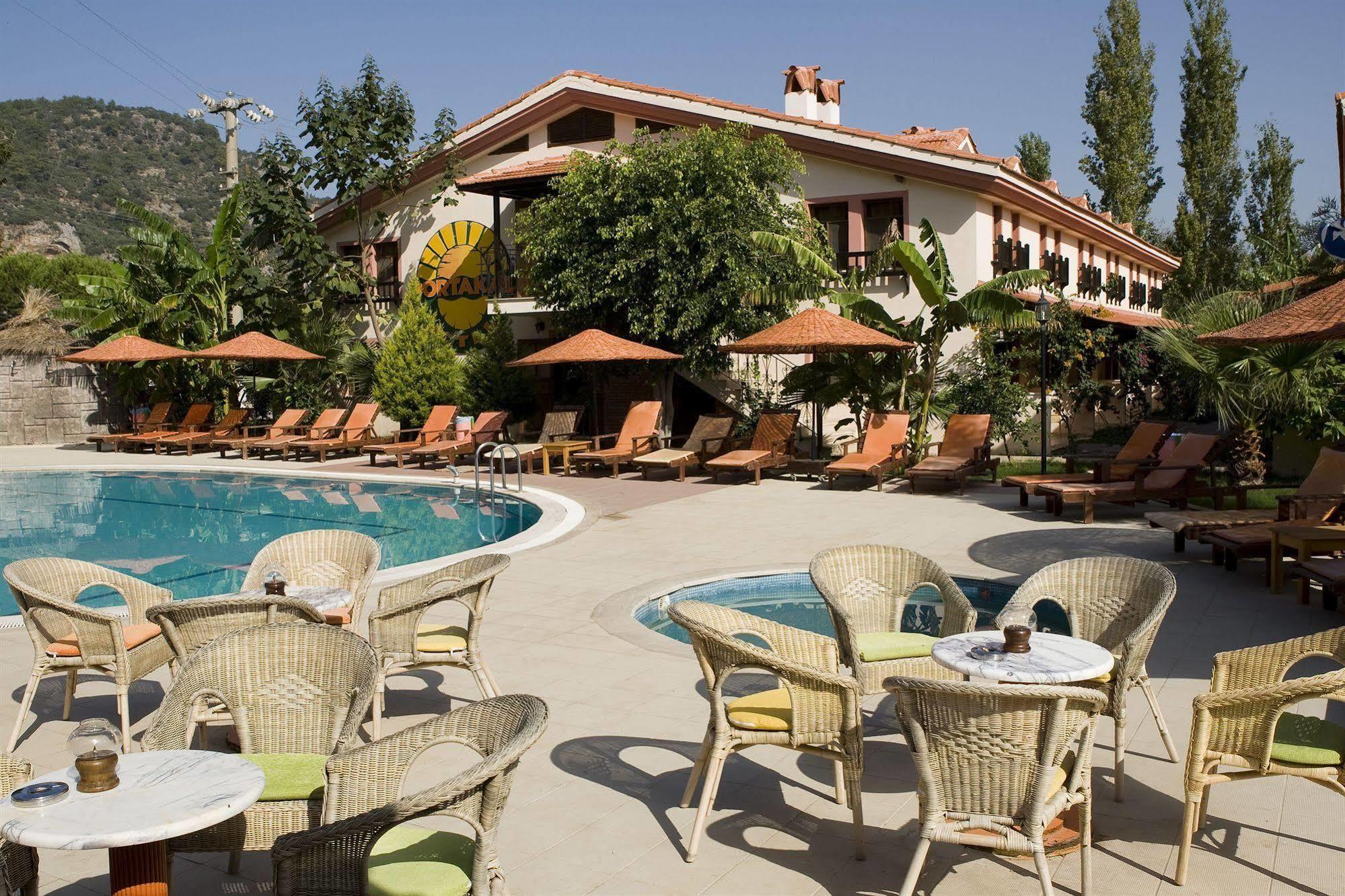 Portakal Hotel Дальян Экстерьер фото